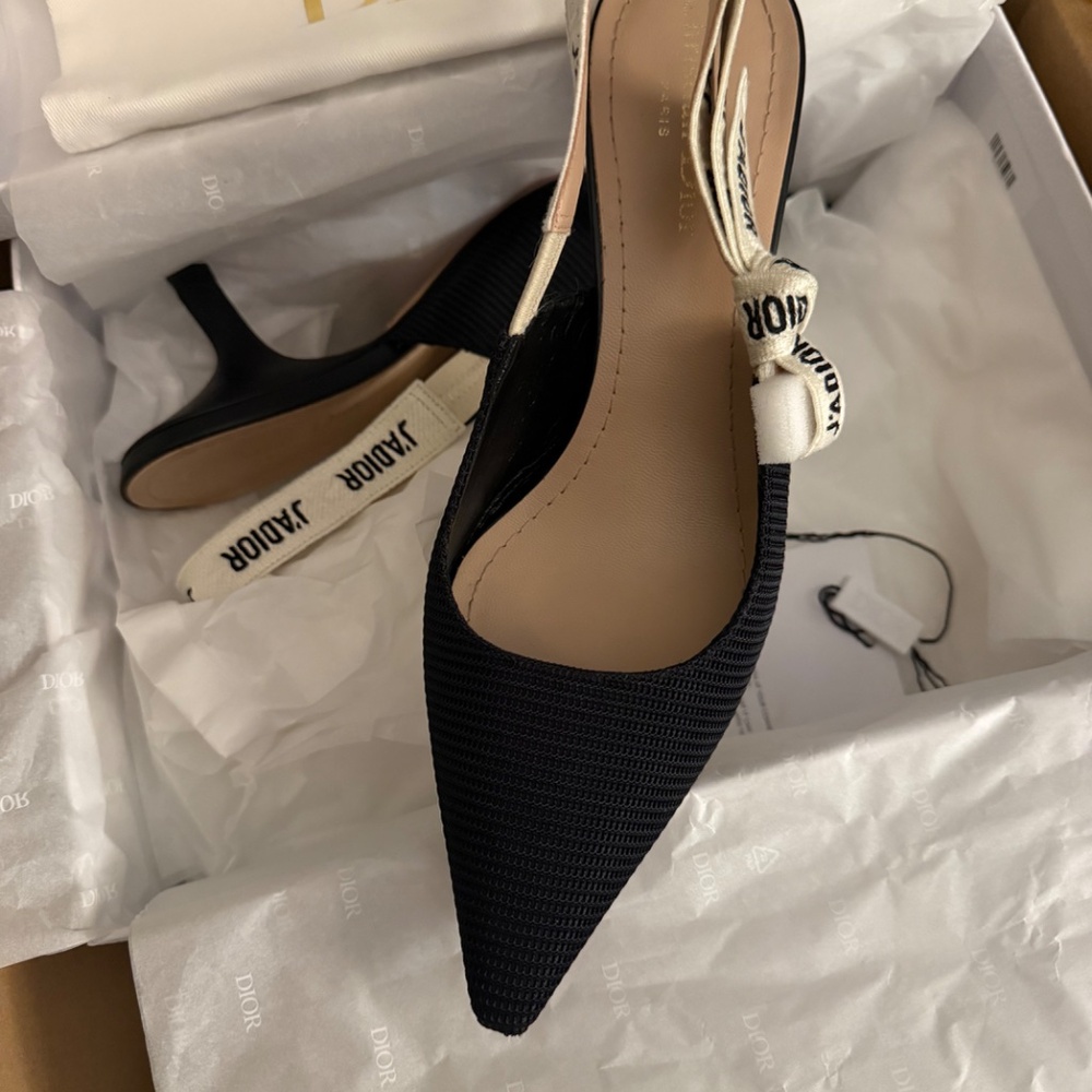 Dior black and cream slingbacks J’Adior - Picture 3 of 7